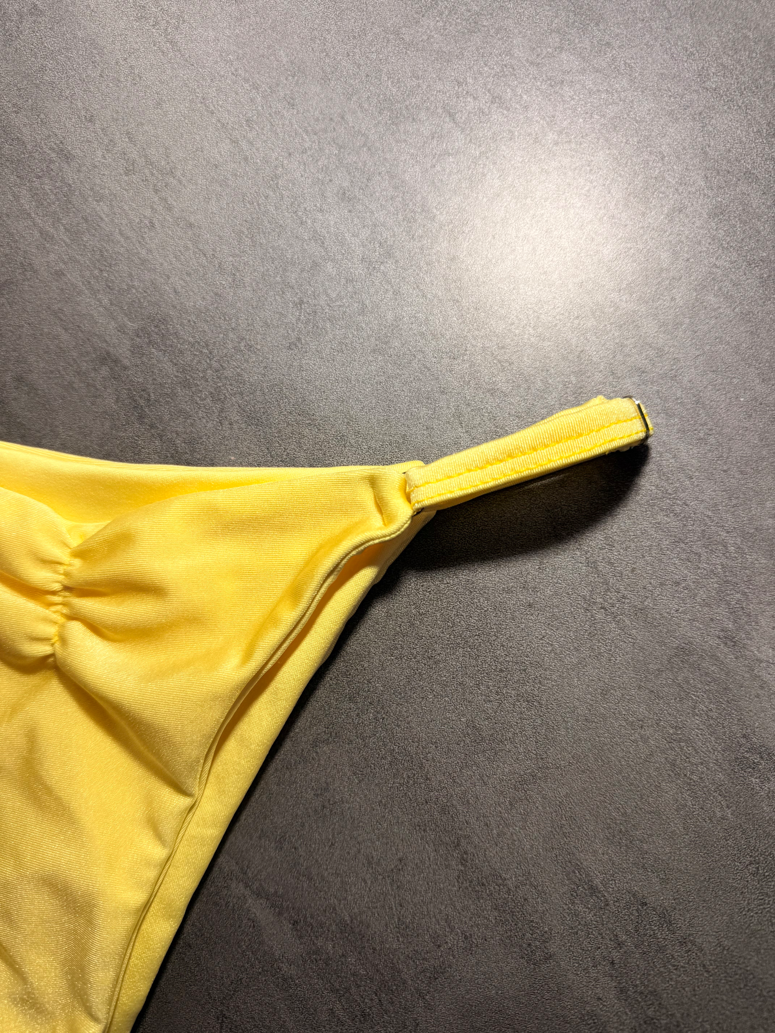 Âmbar Yellow - Bottom - foto 2